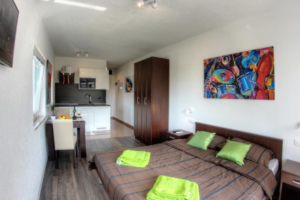 Apartments Nebuloza Ρόβινι Εξωτερικό φωτογραφία