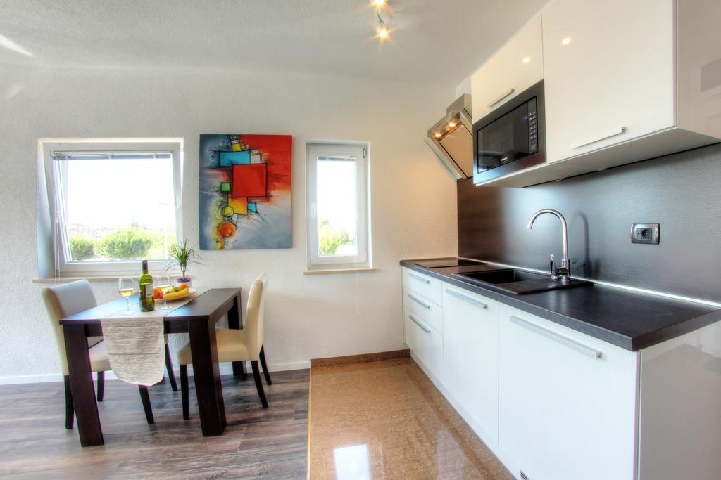 Apartments Nebuloza Ρόβινι Εξωτερικό φωτογραφία