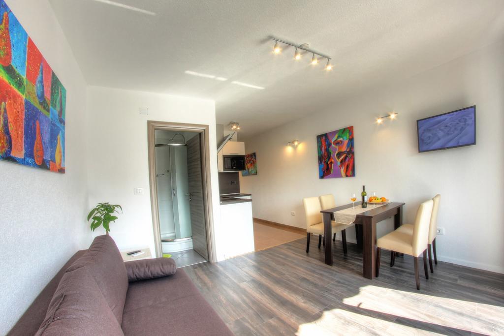 Apartments Nebuloza Ρόβινι Εξωτερικό φωτογραφία