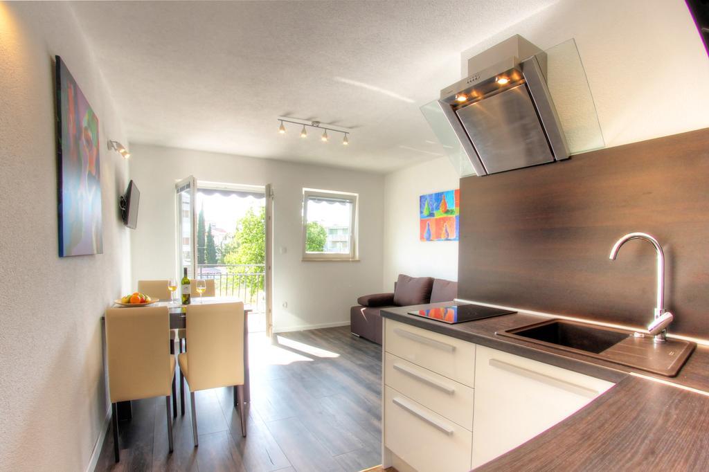 Apartments Nebuloza Ρόβινι Εξωτερικό φωτογραφία