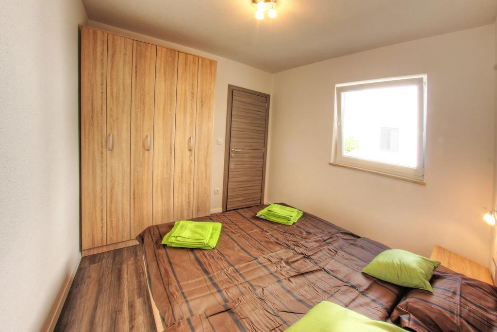 Apartments Nebuloza Ρόβινι Εξωτερικό φωτογραφία