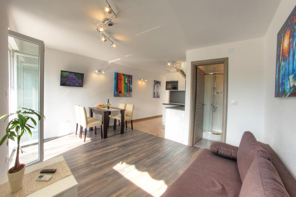 Apartments Nebuloza Ρόβινι Εξωτερικό φωτογραφία